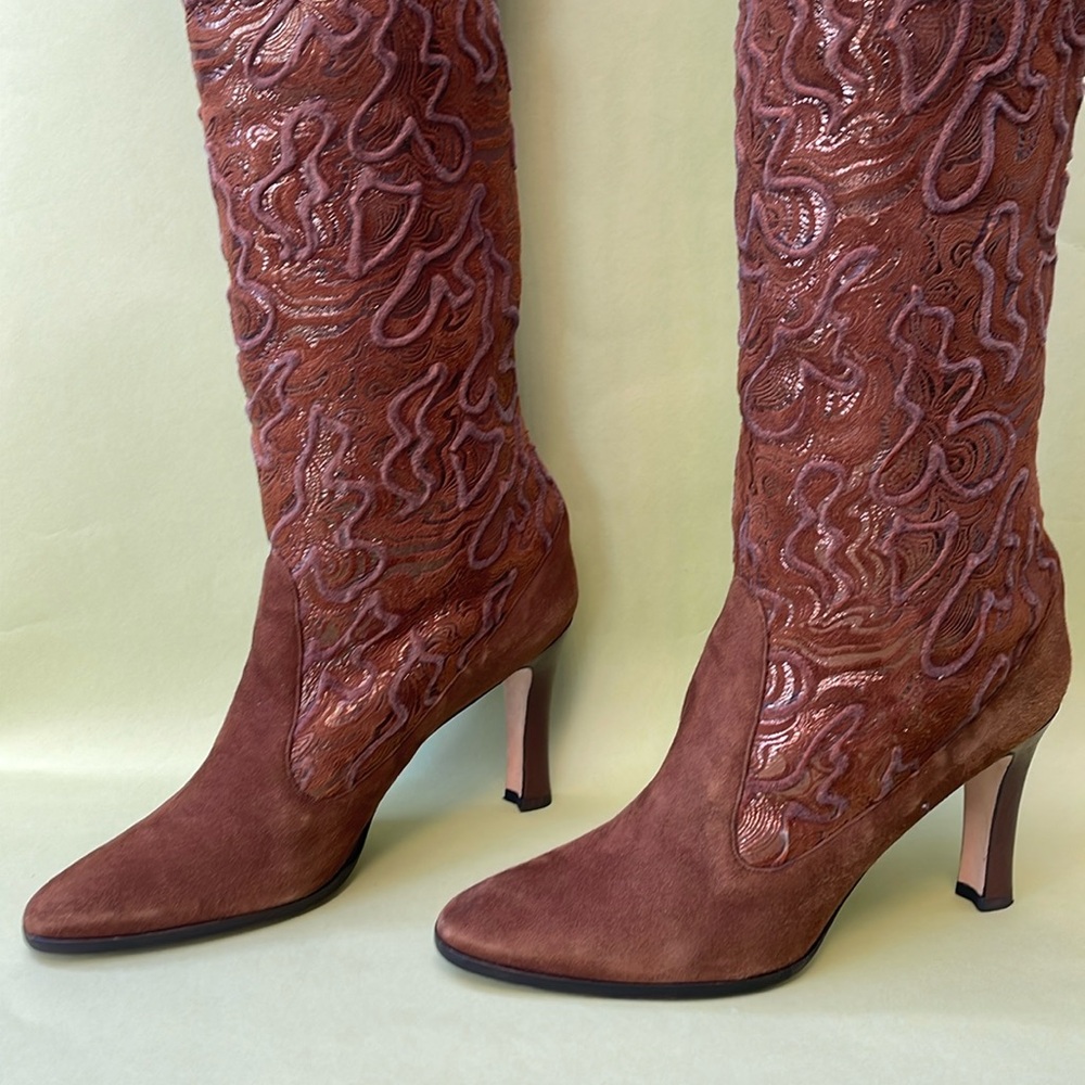 Vintage orange/brown Manolo Blahnik over the knee leather boots in original box - Picture 4 of 17